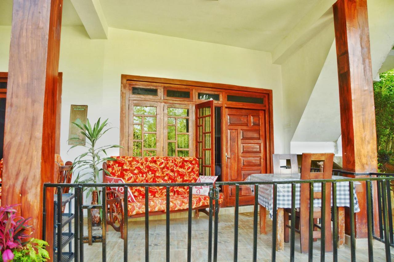 Maleesha Homestay Ella Luaran gambar