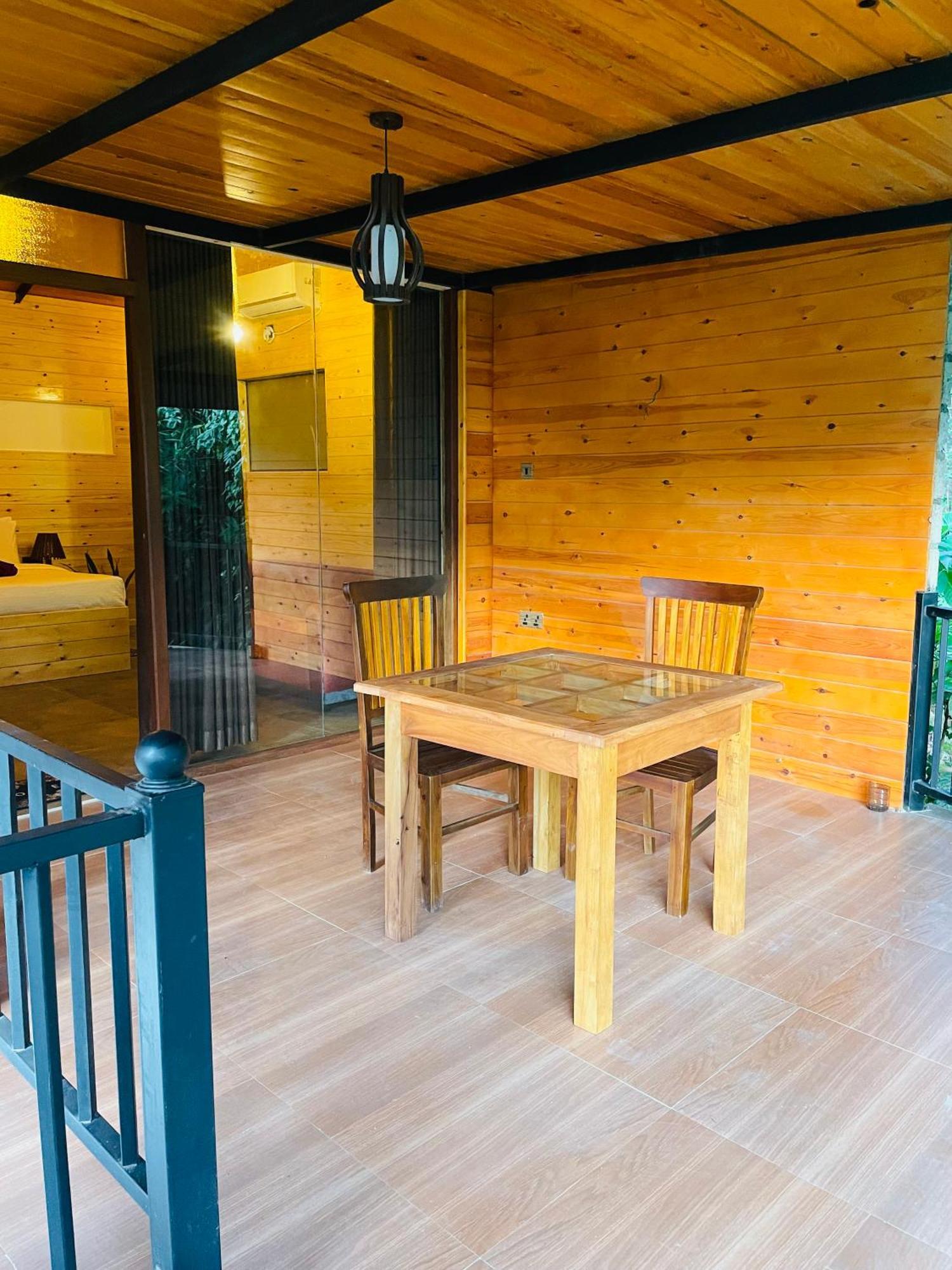 Maleesha Homestay Ella Luaran gambar